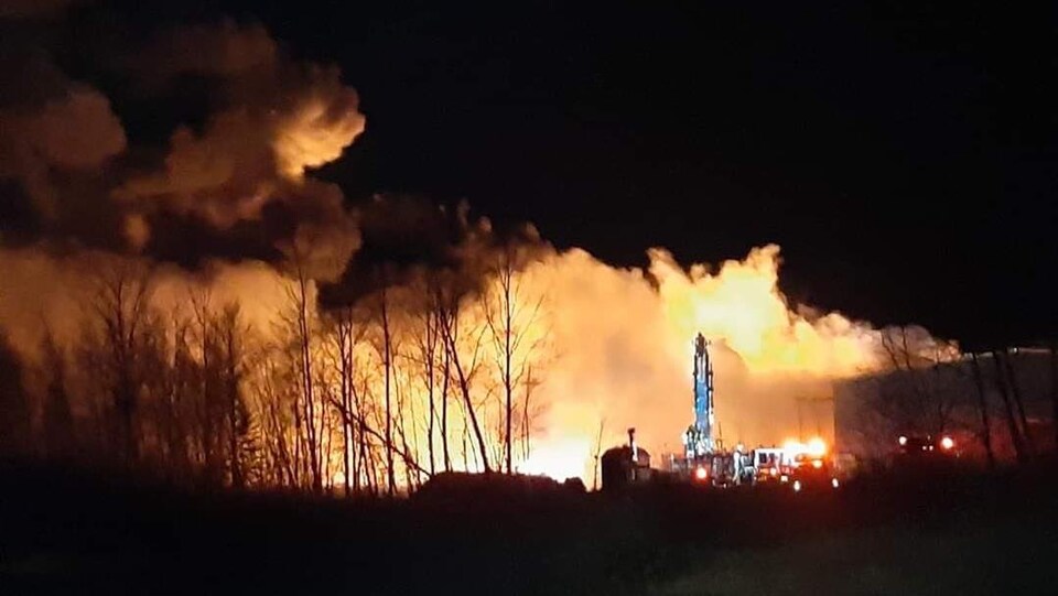 Incendie dans une usine de recyclage de Minto. 