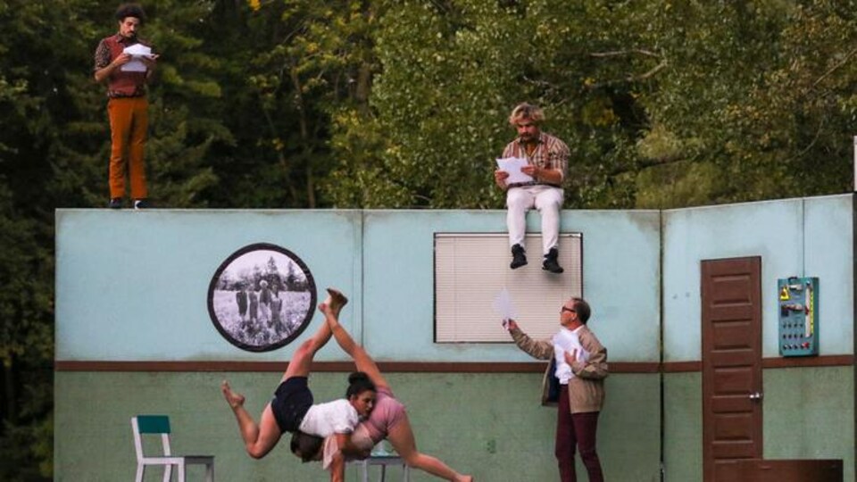 Les cinq artistes du spectacle «Six°»