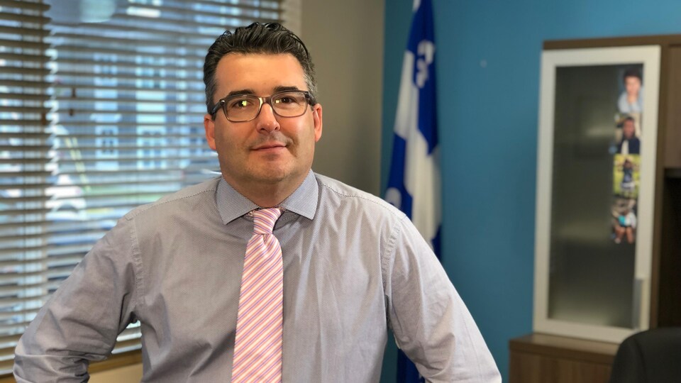 Des citoyens de Saguenay trouvent François Tremblay peu présent