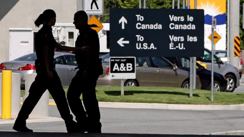 Le ministre canadien de l'Immigration, Ahmed Hussen, doit présenter d'ici le 1er novembre le plan 2018 du gouvernement en matière d'immigration.
