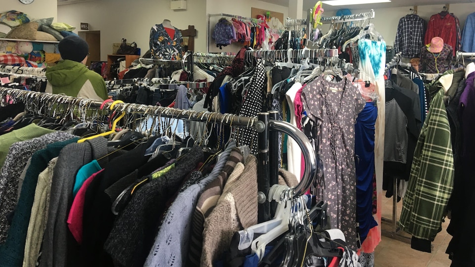 Une nouvelle friperie à La Sarre avec une mission écolo RadioCanada.ca