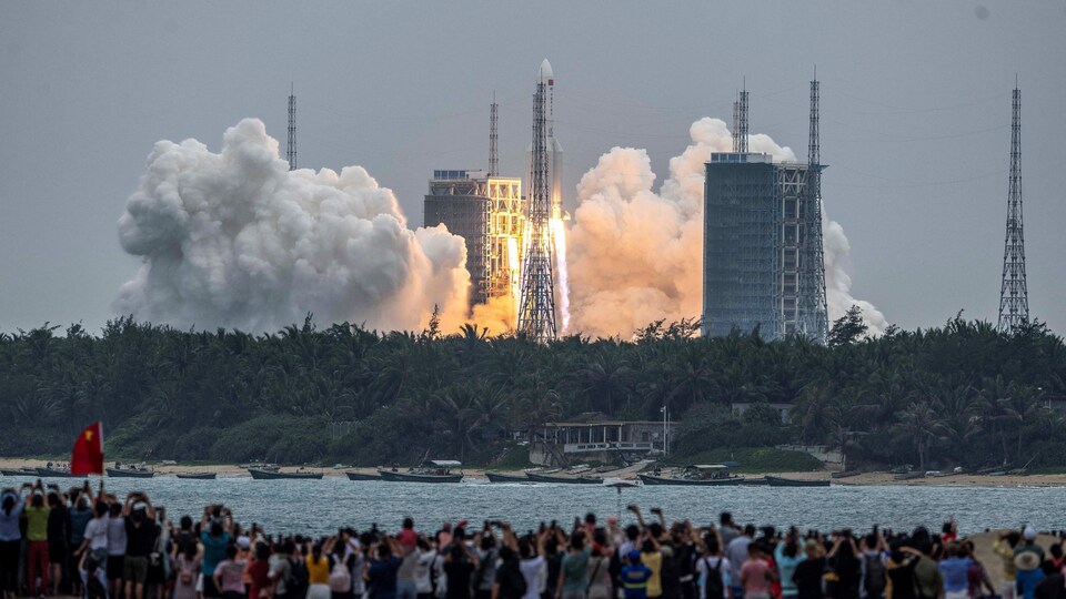 Fusée chinoise : retour incontrôlé sur Terre prévu cette ...