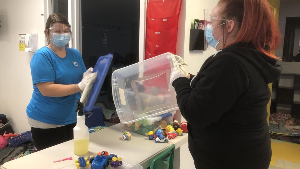 Les Garderies Non Subventionnees Veulent Aussi De L Aide De Quebec Coronavirus Radio Canada Ca