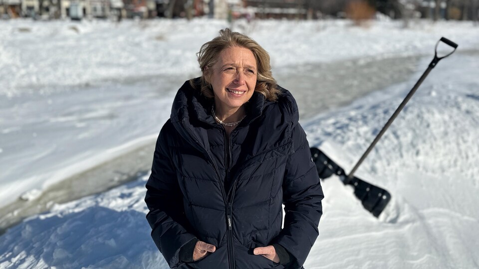 Maja Vodanovic sur la glace du canal Lachine