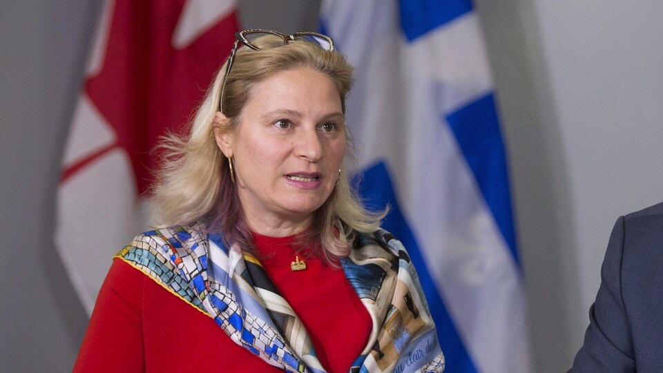 Mme Fumagalli en conférence de presse.