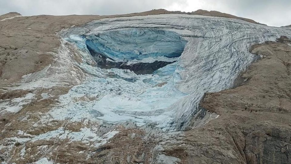 Le glacier de la Marmolada.
