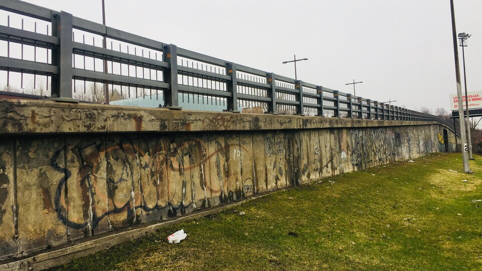 Le mur qui sera mis à la disposition des graffiteurs.