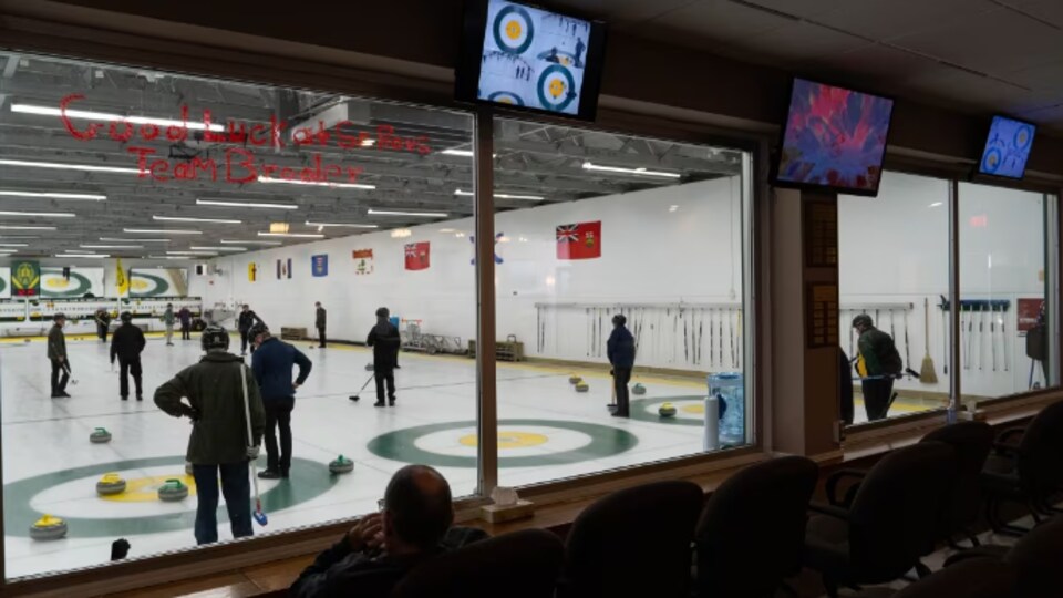 Un club historique de curling d’Ottawa déménagera dans de nouveaux
