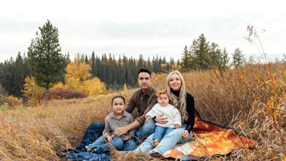 Grant Bruno en compagnie de son épouse et de ses deux enfants.