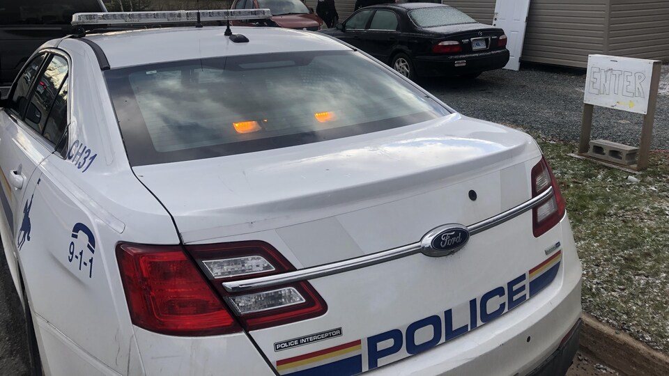 Un véhicule de la Gendarmerie royale du Canada le 23 décembre 2020, à Cole Harbour, en Nouvelle-Écosse.