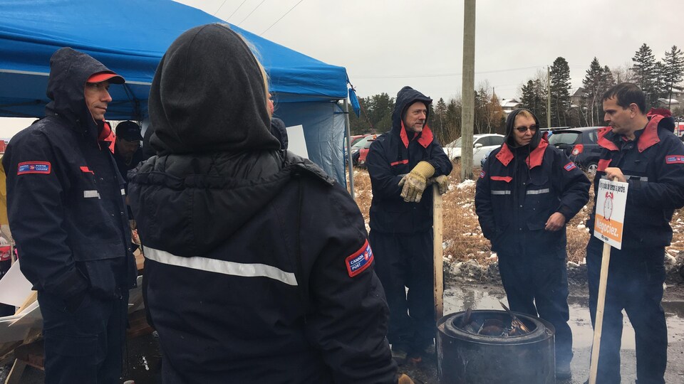 Les facteurs de la région en grève pour de meilleures conditions de