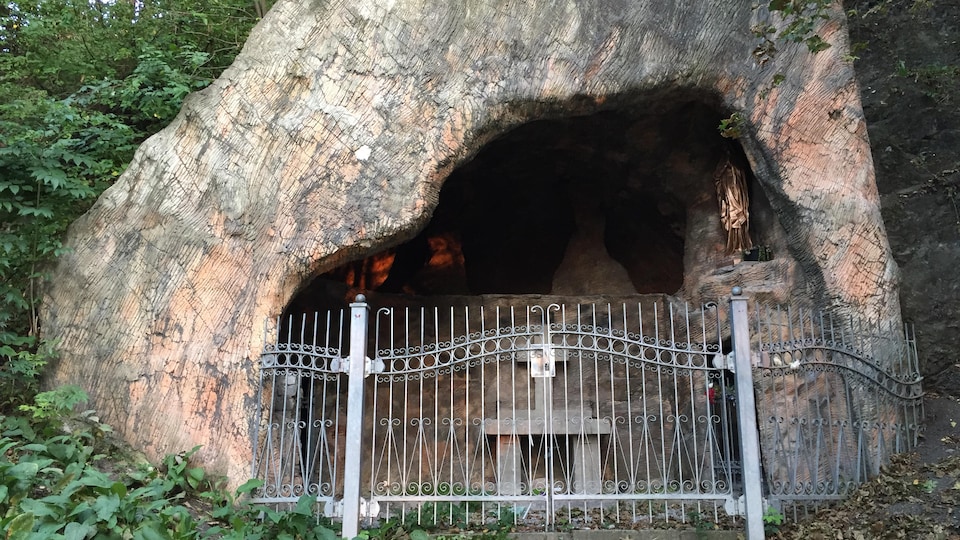 Apparition de la Vierge à Québec en 1967 dernier sursaut de piété L'heure du monde