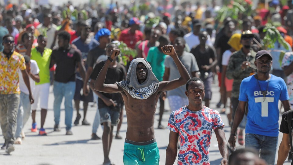 Des manifestants haïtiens.