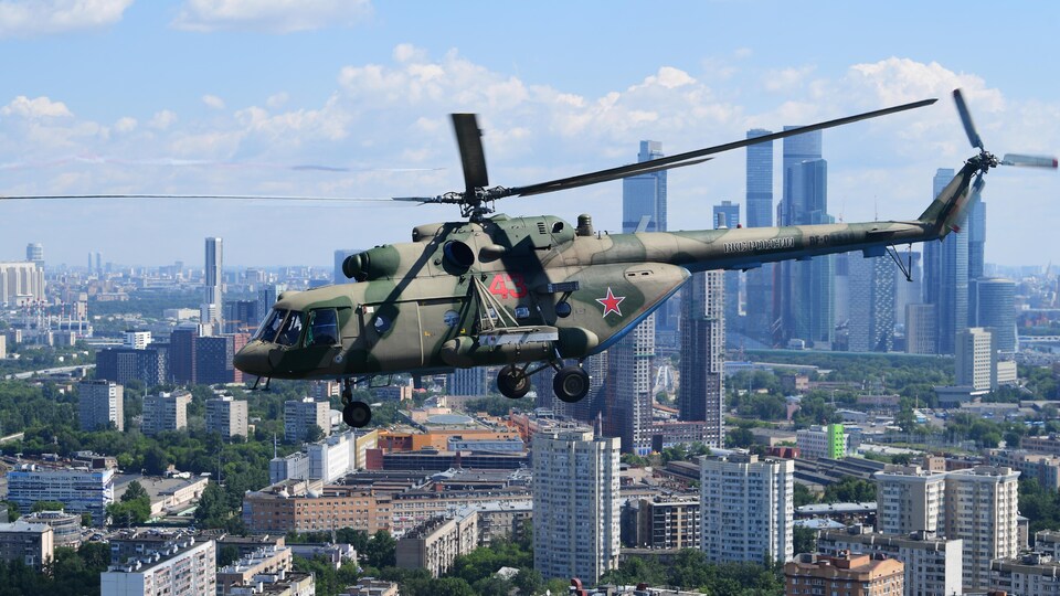 Un hélicoptère russe Mi-8.