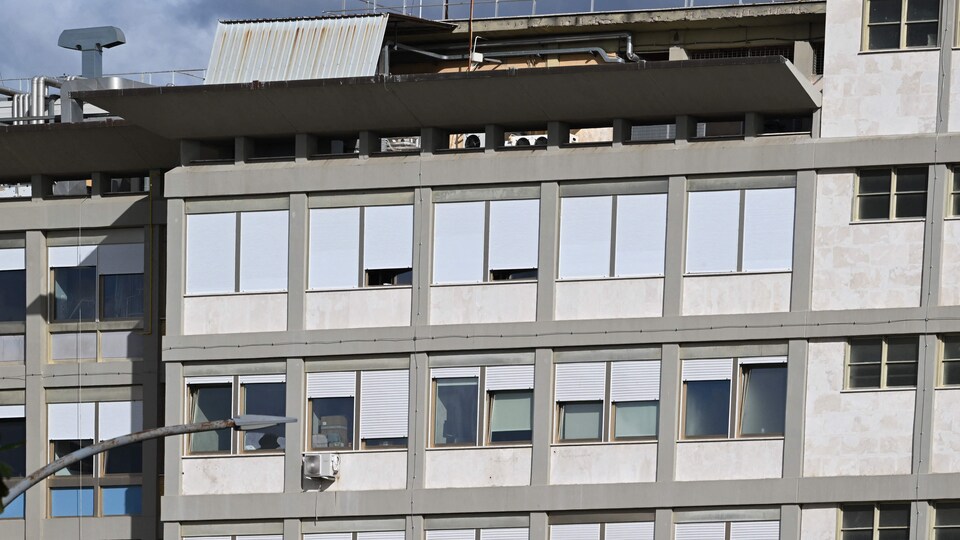 Vue générale de l'hôpital Gemelli à Rome.