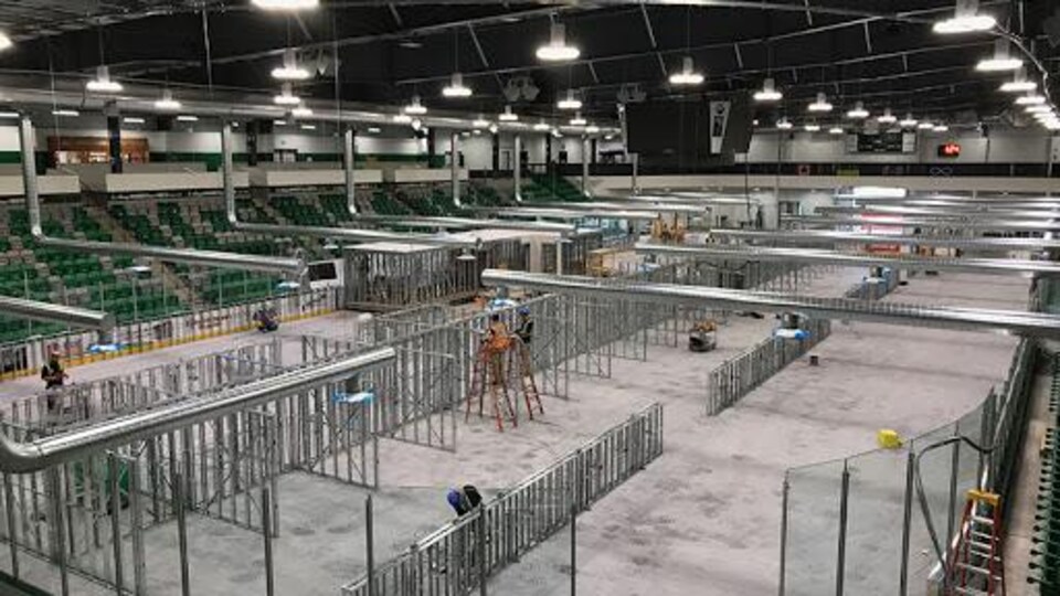 La construction d'un hôpital mobile.