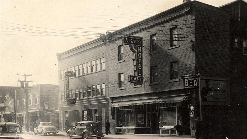 L'hôtel Albert en 1938, avant l'incendie