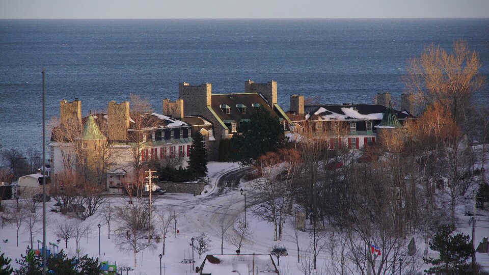 L’hôtel Le Manoir à sera agrandi cet été RadioCanada.ca