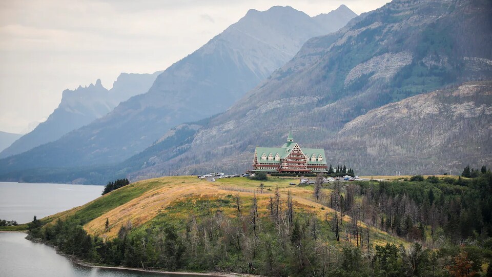 Un plan « ambitieux » pour la reprise du parc national des Lacs-Waterton en  Alberta 