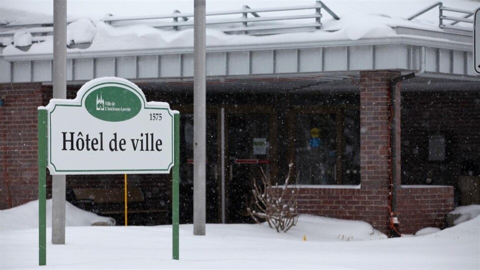 Hausse des taxes à L’AncienneLorette RadioCanada.ca