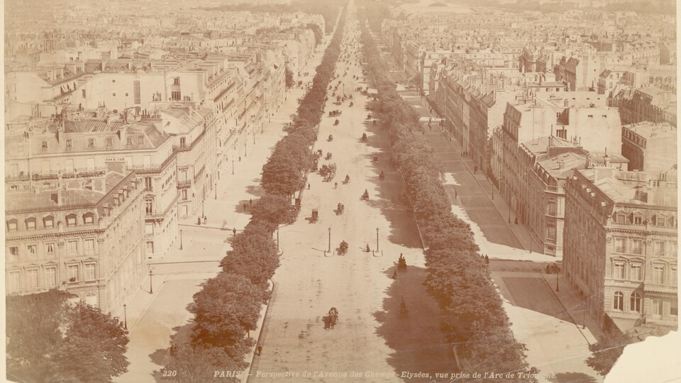Vue aérienne d'un grand boulevard urbain en 1860.