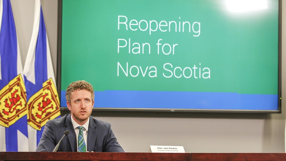 Le premier ministre de la Nouvelle-Écosse, Iain Rankin, lors de son point de presse sur la COVID-19.