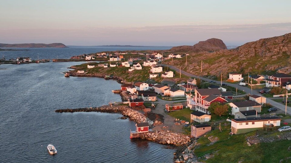 Image aérienne de l'île Fogo, au nord de Terre-Neuve.