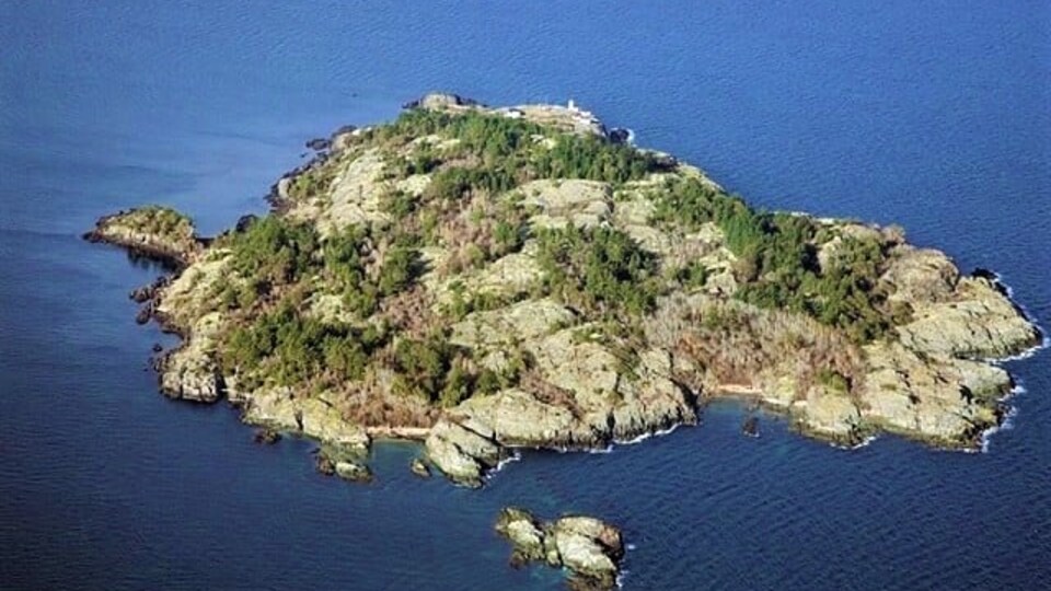 Photo aérienne de l'île West Ballenas. 