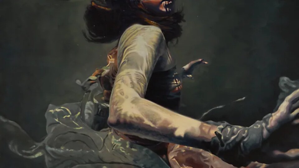 Une peinture d'une femme sous l'eau.