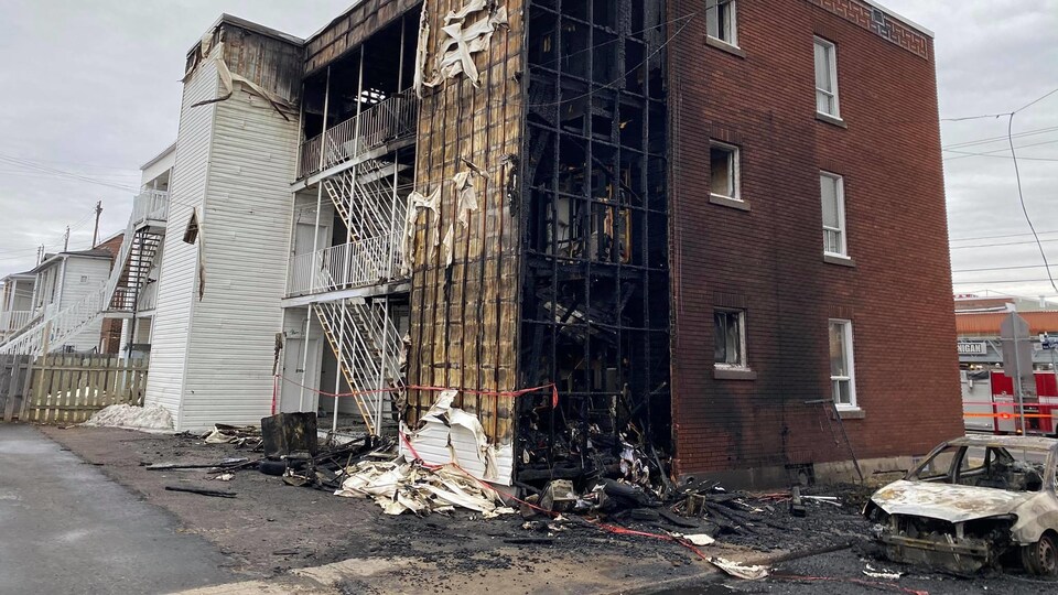 Incendie Suspect Dans Un Immeuble à Logements De Shawinigan | Radio ...