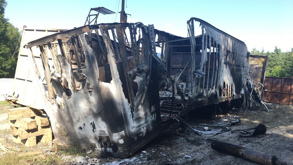 Des équipements de la compagnie Squatex ont été endommagés par l'incendie. 