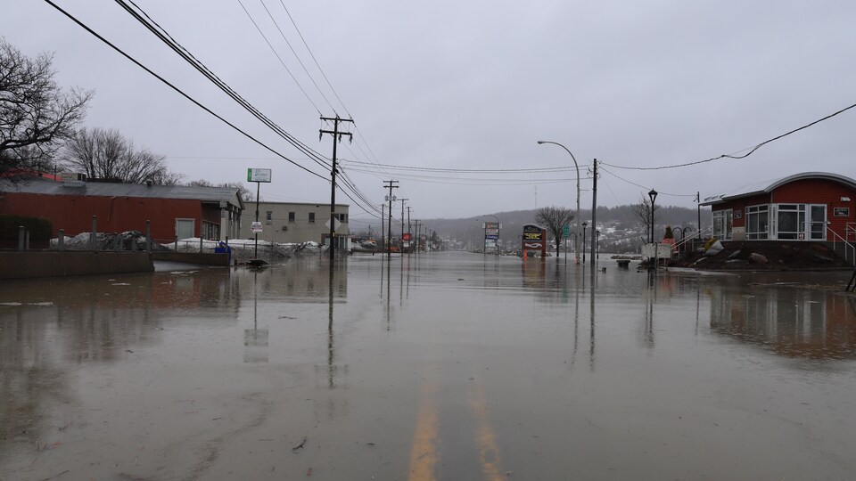 Inondations à Beauceville, le 20 avril dernier.