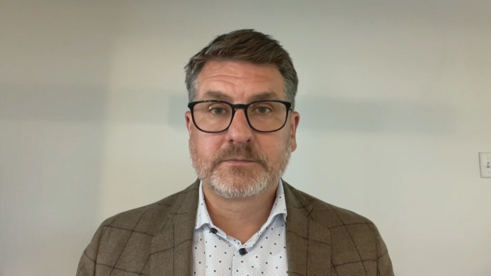 Steve Lamontagne lors d'une entrevue en visioconférence.