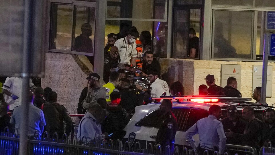 Déploiement policier à la porte de Damas, à Jérusalem.