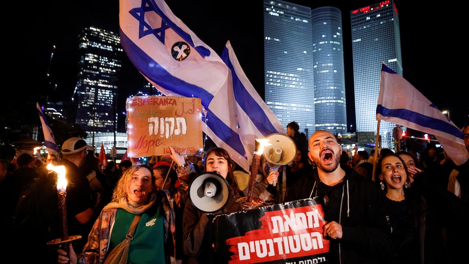 Protesters in Habima Square in Tel Aviv.