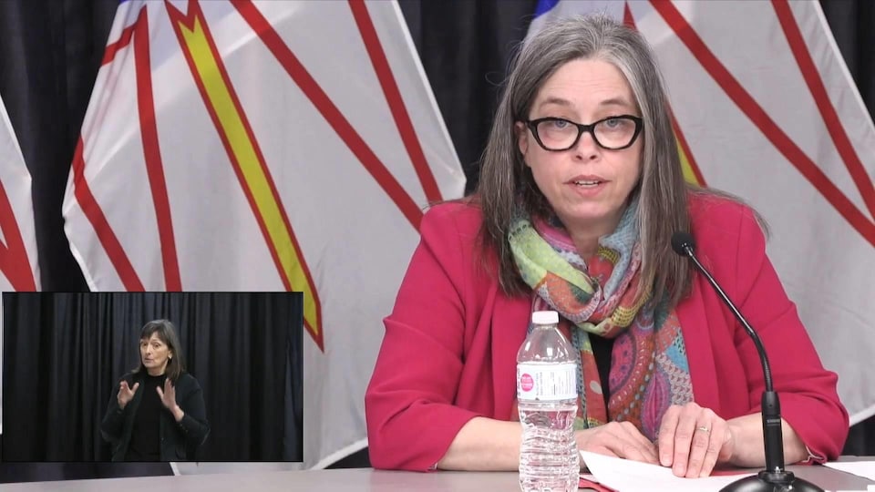 Janice Fitzgerald en conférence de presse.