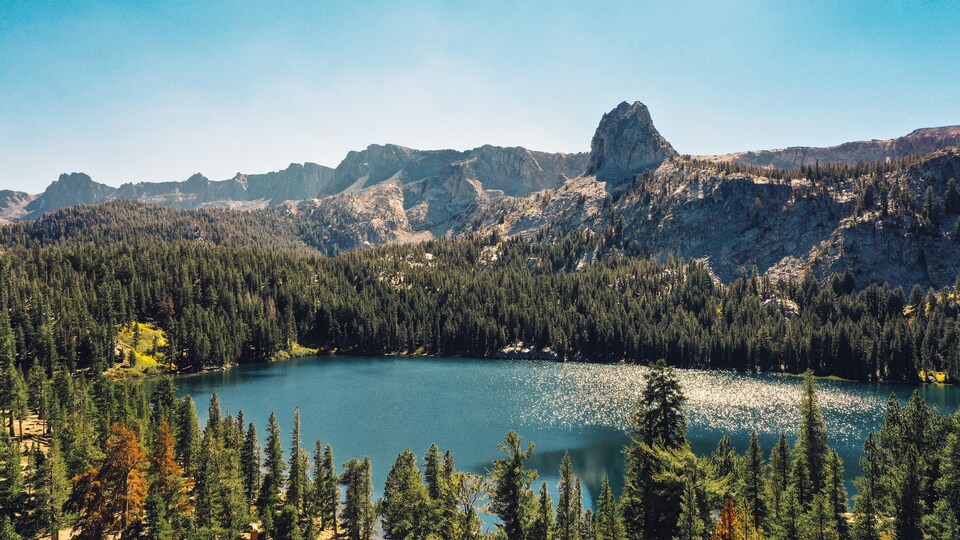 Le lac du parc provincial Joffre Lakes, en Colombie-Britannique.