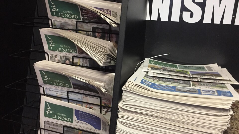 Les Journaux Locaux Plus Importants Que Jamais Selon Une Campagne Nationale Radio Canada Ca