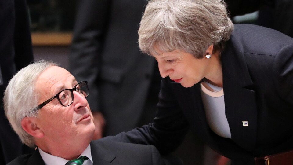 Le président de la Commission européenne avertit que l'UE va intensifier ses préparatifs en cas de "no deal" concernant le Brexit.