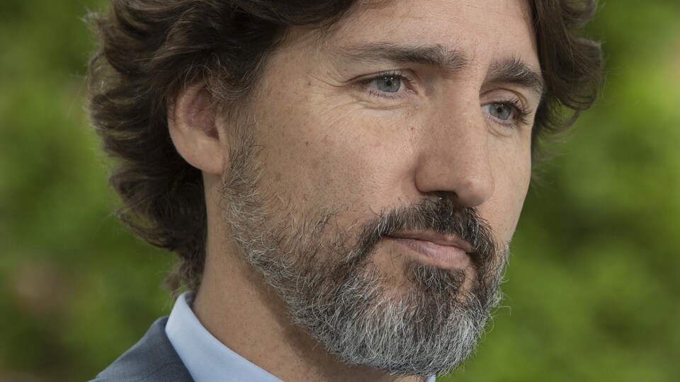 Gros plan du premier ministre Justin Trudeau.