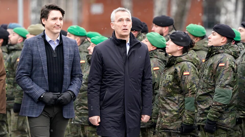 Justin Trudeau et Jens Stoltenberg.