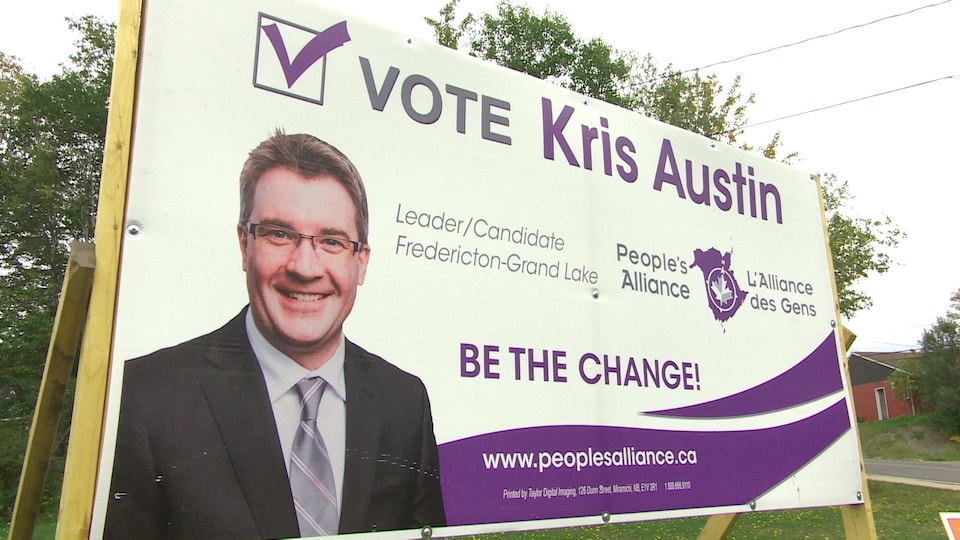 Affiche de Kris Austin, chef de l'Alliance des gens du Nouveau-Brunswick.
