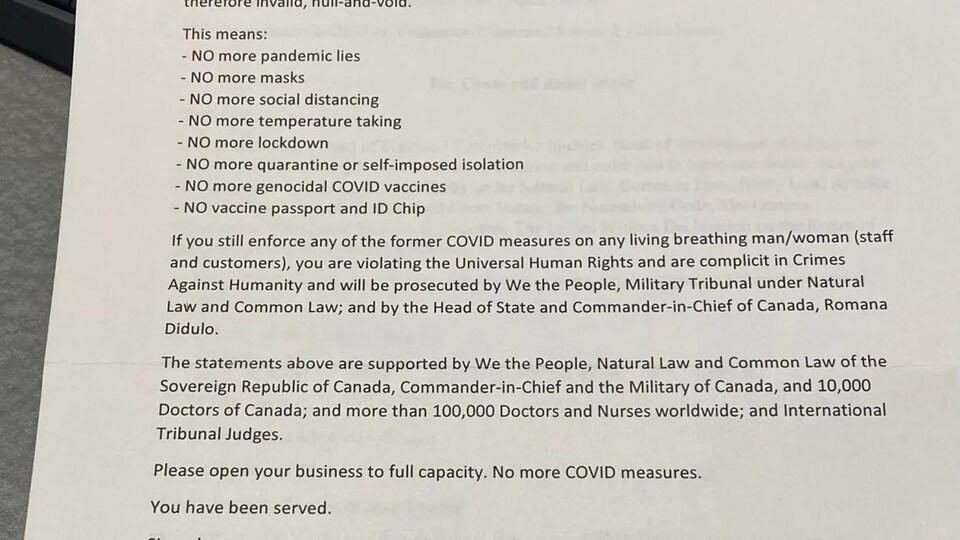 Une photo de la lettre envoyée à la pharmacie Kristen's.