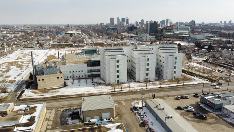 Comment le Laboratoire de Winnipeg s'est retrouvé au cœur de la gestion