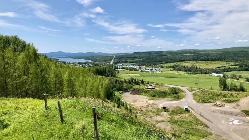 1,8 M de plus pour créer un centre d’interprétation du salmonidé à Lac