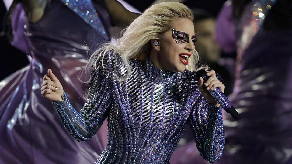 Lady Gaga au Super Bowl LI