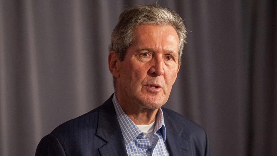 Plan serré de Brian Pallister.