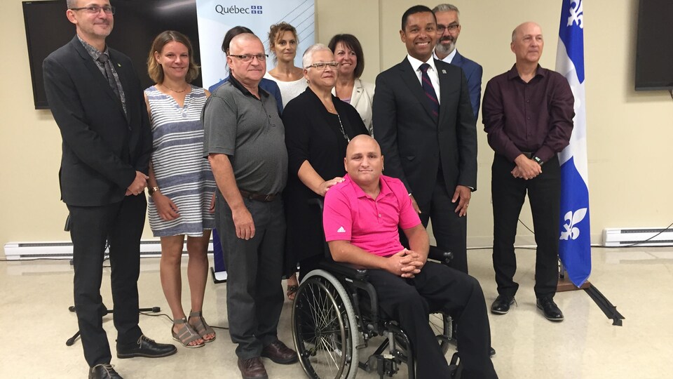 Le ministre délégué à la Santé et Services sociaux du Québec, Lionel Carmant, était de passage à Drummondville pour annoncer qu'il rend permanent le projet Forces dans la région.