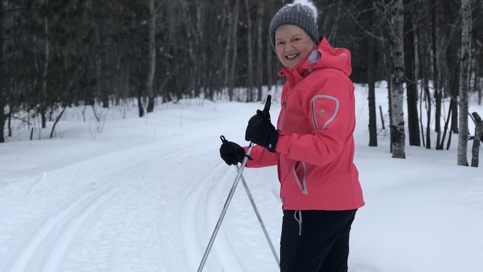 Lise Pichette sur ses skis.