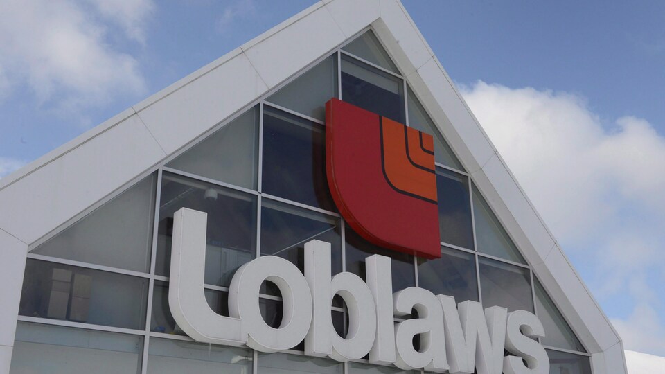 Un magasin Loblaw de Montréal en mars 2015.